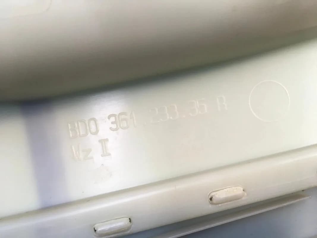Panel puerta tra dcho VW Passat B5 3B - Foto 3