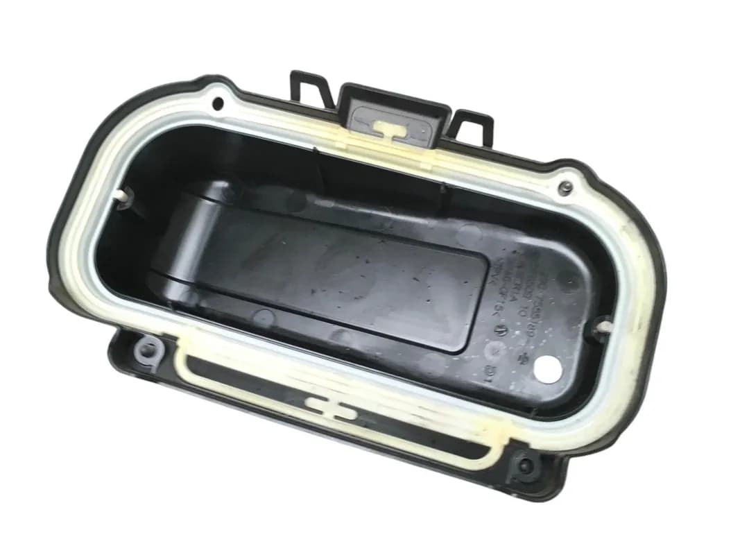 Tapa Caja Fusibles BMW F10 F01 - Foto 2