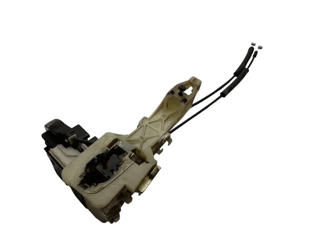 Cerradura puerta del izq Hyundai 813102L020 - Foto 3