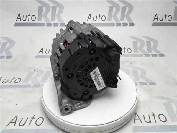 Alternador Bmw M3 E92 E93 FGN18S014 - Foto 4