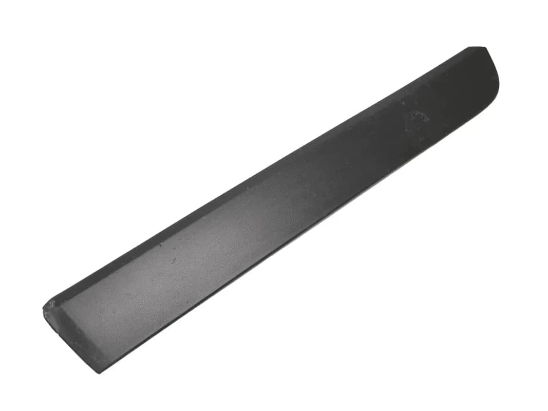 Moldura puerta tras izq VW Taigo 2G7854949 - Foto 1