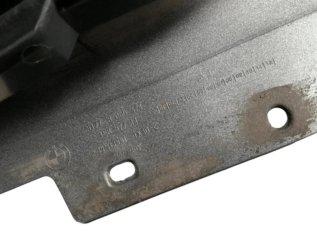 Faldon izq BMW Serie 4 2013-2020 - Foto 5