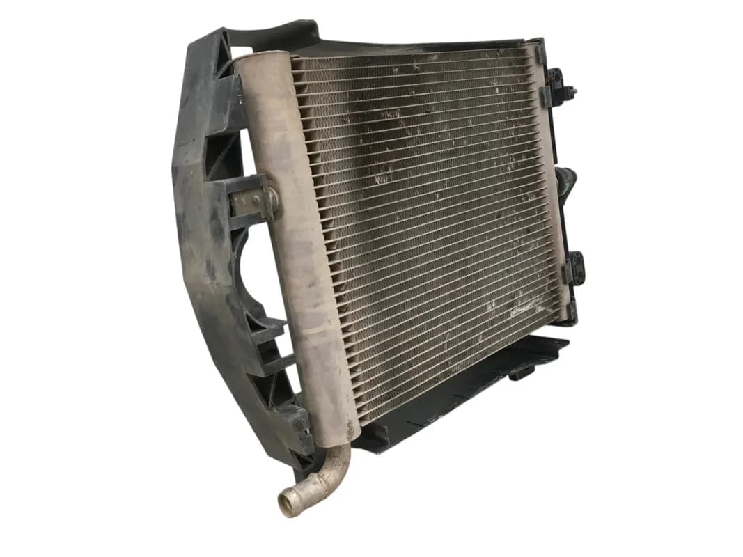 Intercooler Range Rover FPLA8D048AA - Foto 2