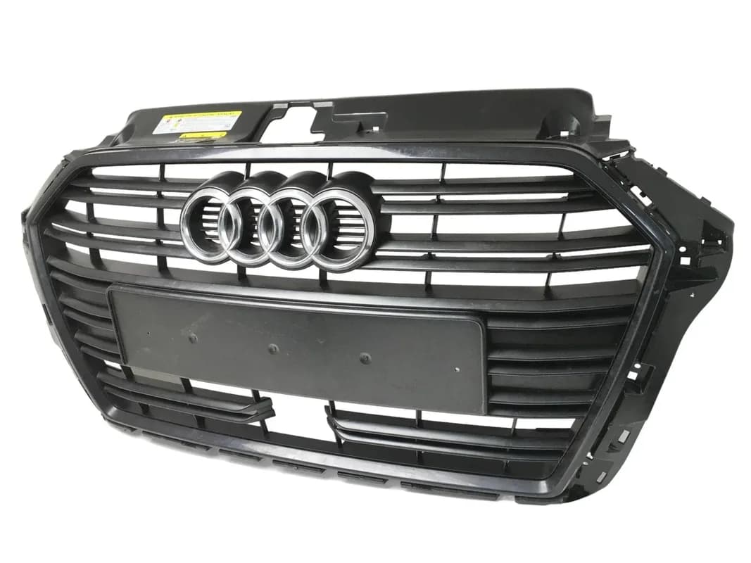 Rejilla Radiador Audi A3 8V - Foto 2
