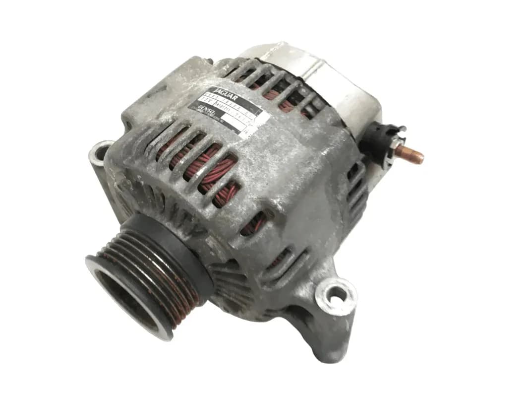 Alternador Jaguar XR8310300BC - Foto 1