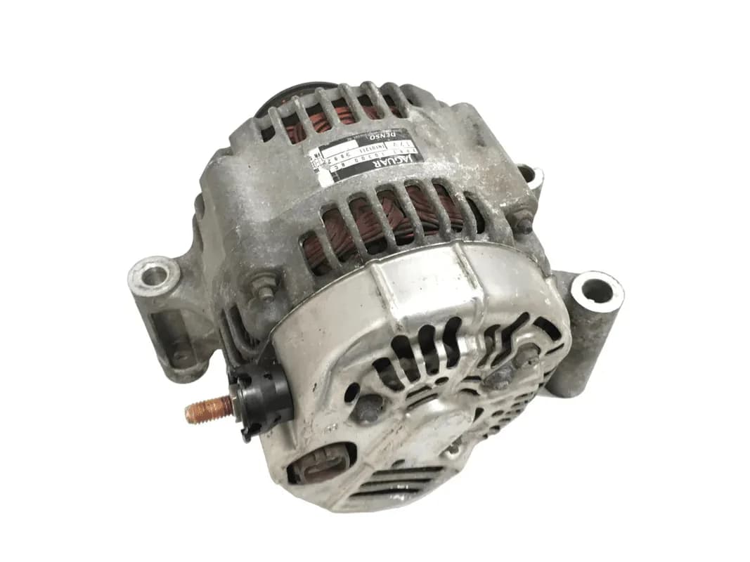 Alternador Jaguar XR8310300BC - Foto 4