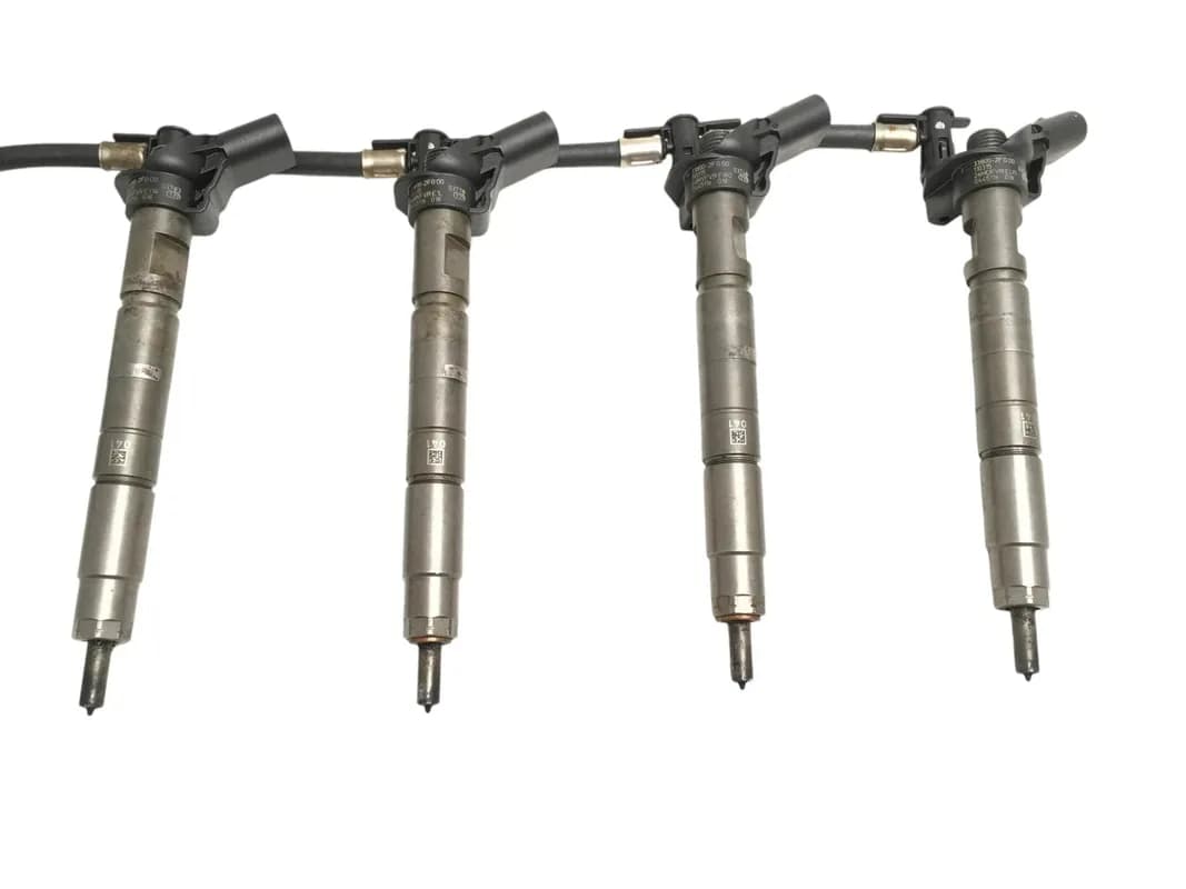 Inyectores Hyundai KIA 338002F000 - Foto 2