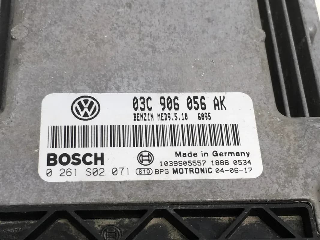 Centralita ECU VW MED9.5.10 - Foto 2