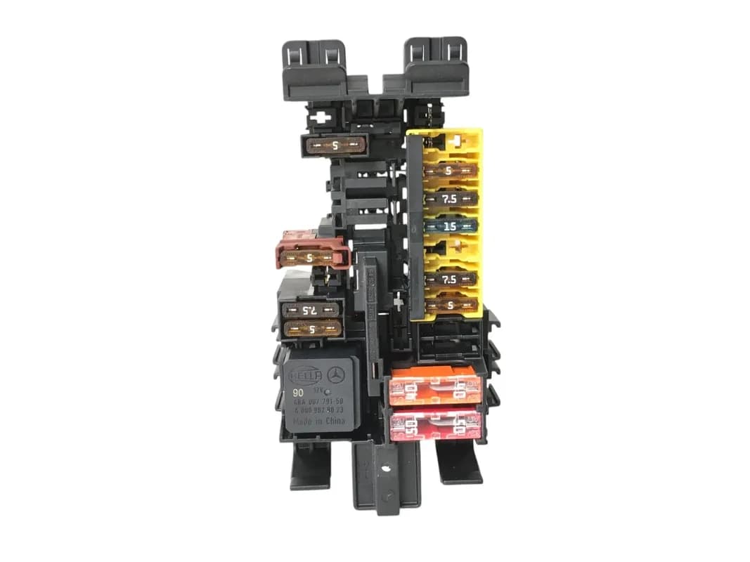 Caja Fusibles Mercedes A2059067200 - Foto 1