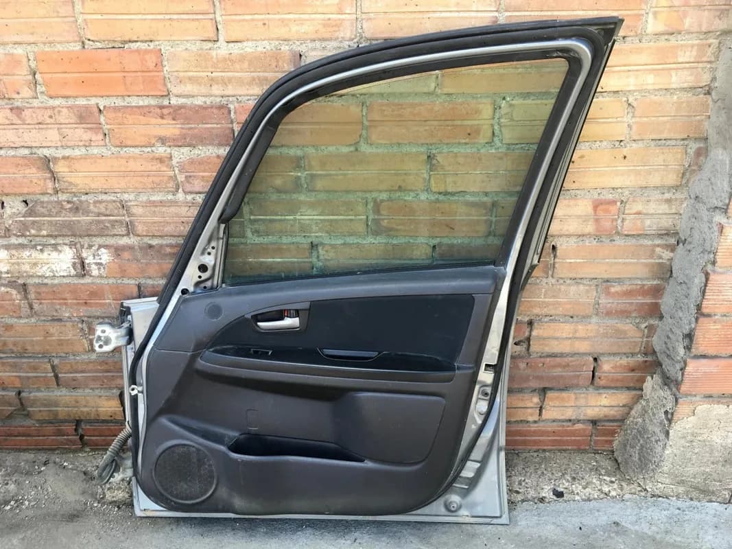 Puerta del dcha Fiat Sedici 189 - Foto 2