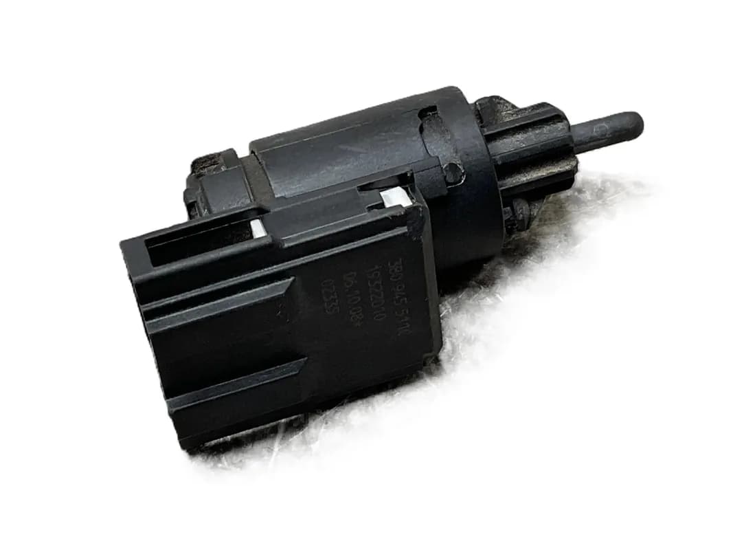 Interruptor de pedal freno Audi A4 B7 / Audi A6 C6 - Foto 2