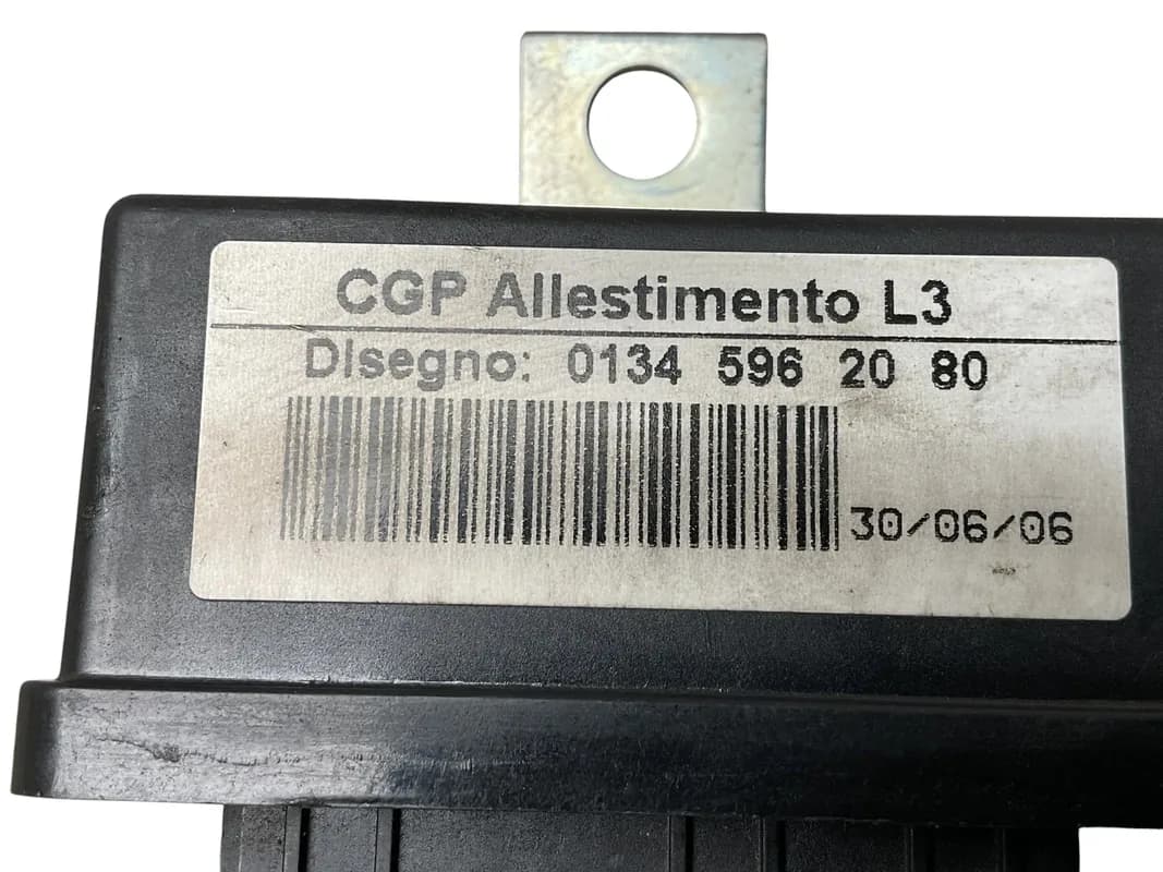 Rele inyeccion Fiat PSA 01345962080 - Foto 5