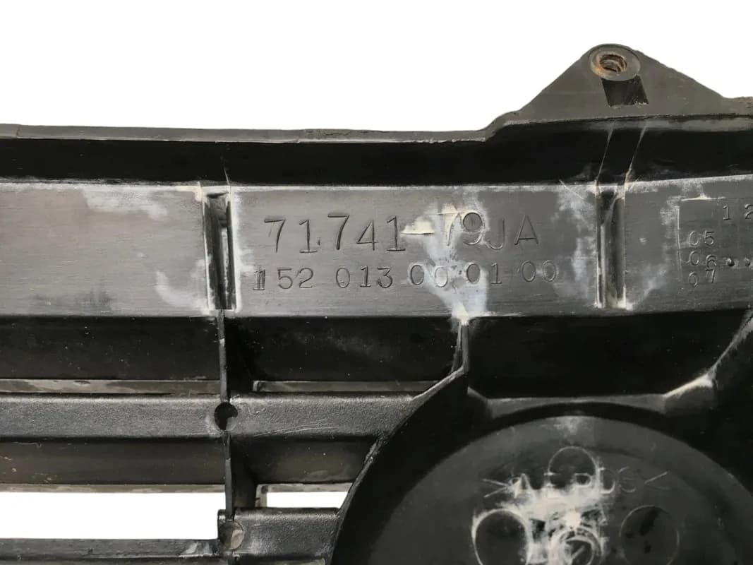 Rejilla radiador Fiat Sedici - Foto 4