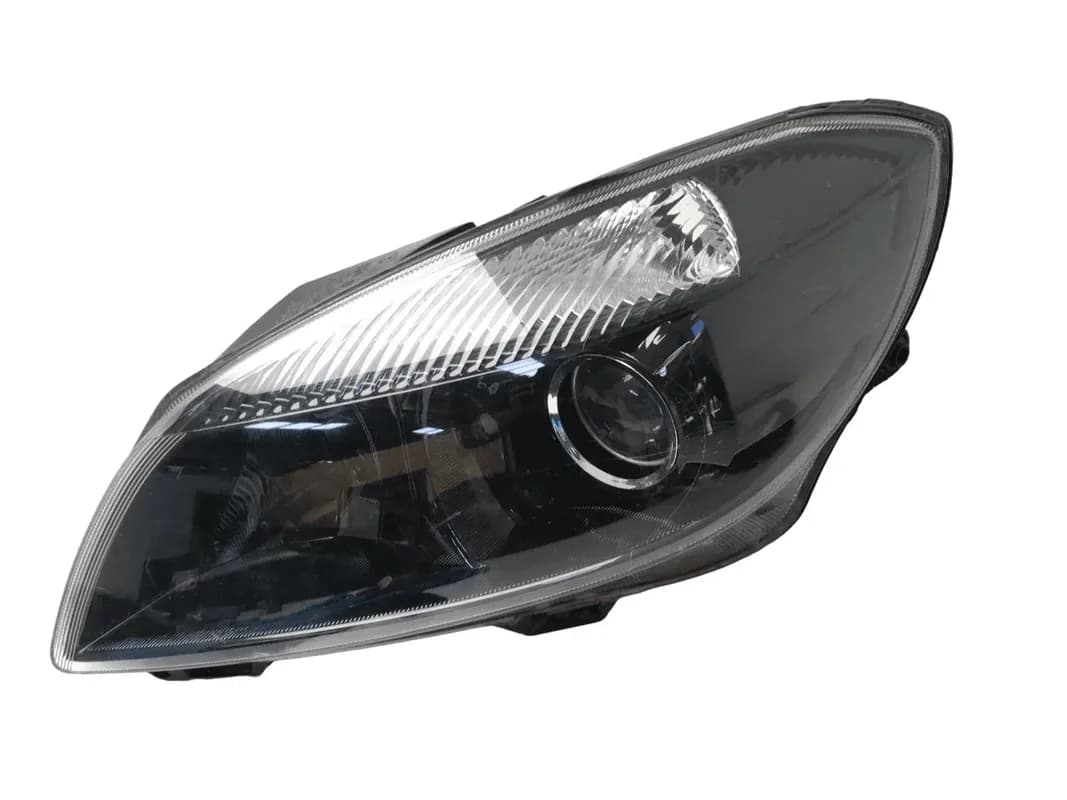 Faro izquierdo Skoda Fabia II - Foto 1