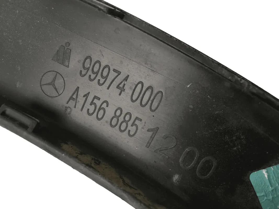 Aletin tra dcho Mercedes GLA X156 - Foto 3