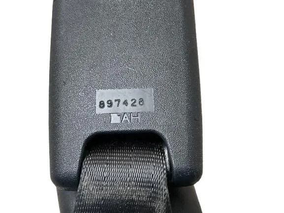 Anclaje cinturón trasero centro Toyota Auris 2012-2018 - Foto 4