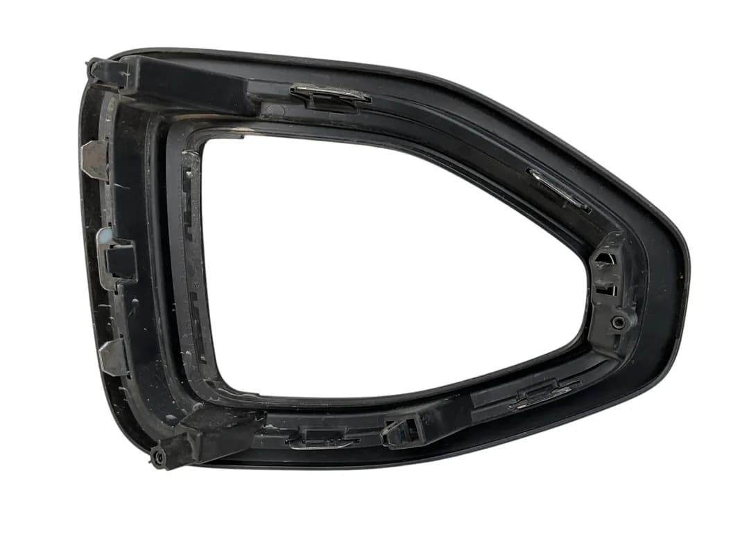 Moldura dcha Paragolpes delantero VW T Roc 2021 2025 - Foto 3