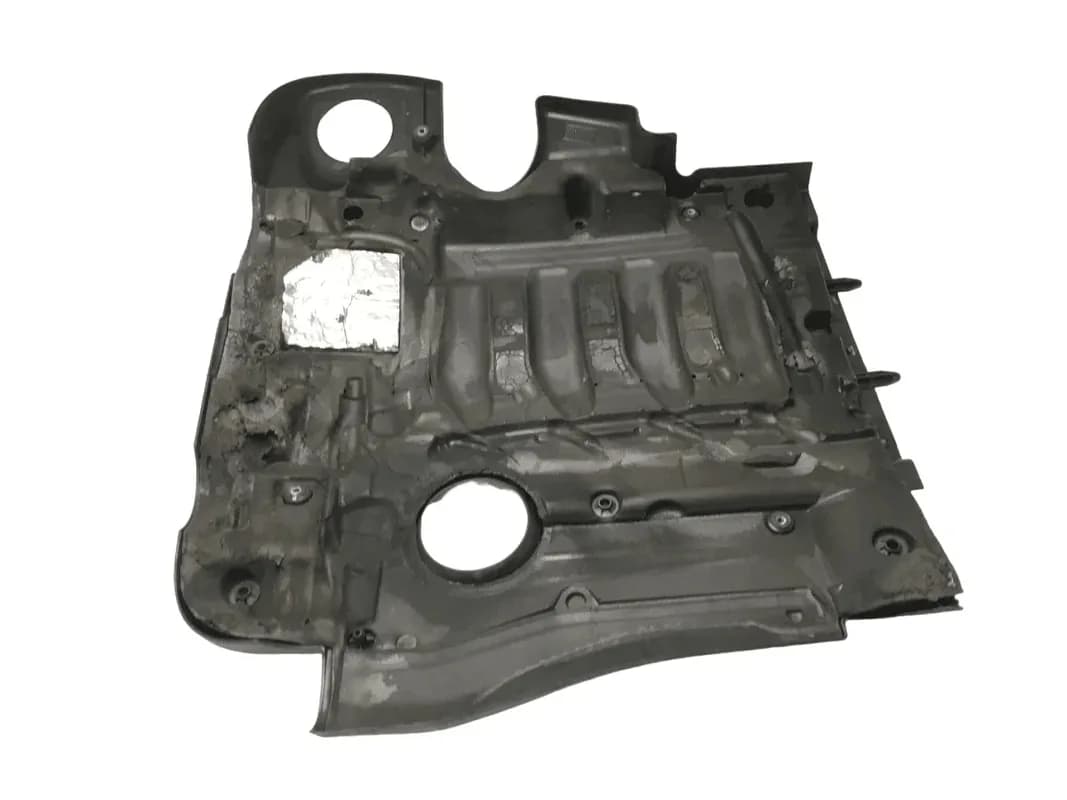 Cubierta motor BMW 5 E60-E61 - Foto 2