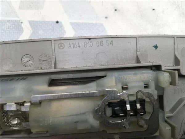 Asidero trasero derecho Mercedes ML W164 - Foto 3