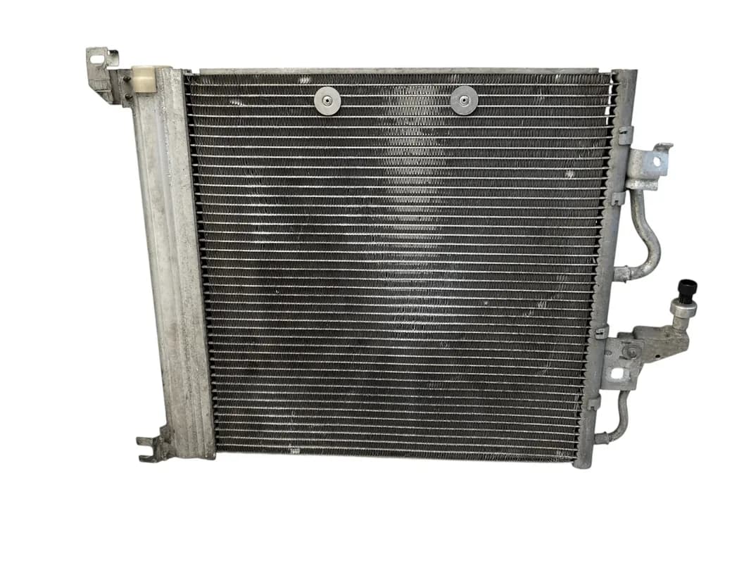 Condensador A/C Opel Astra H Zafira B - Foto 4