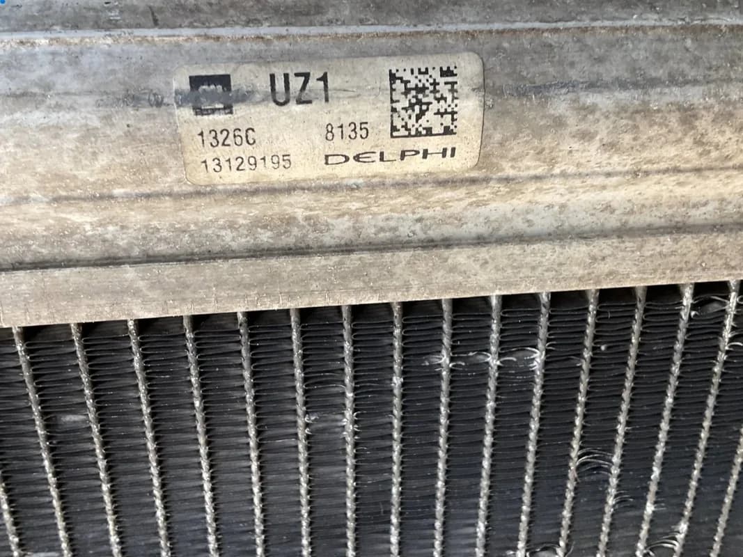 Condensador A/C Opel Astra H Zafira B - Foto 6