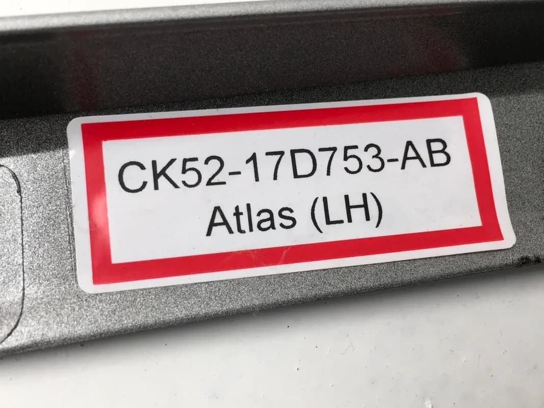 Embellecedor tra izq Range Rover L405 - Foto 4