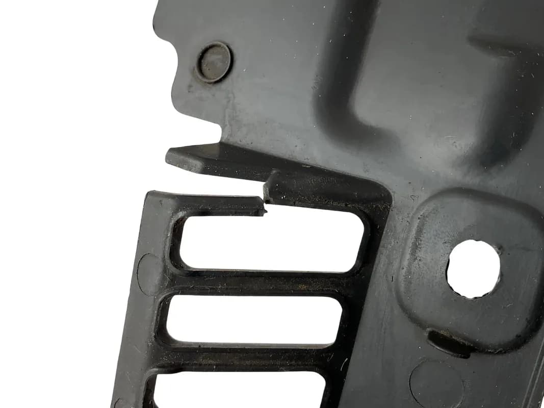 Moldura Radiador Seat Ibiza 17-25 - Foto 5