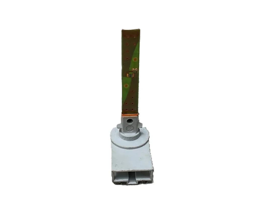 Sensor de temperatura interior grupo VAG 4B0820539 - Foto 2