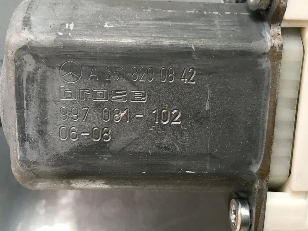 Elevalunas del dcho Mercedes W251 W164 - Foto 5