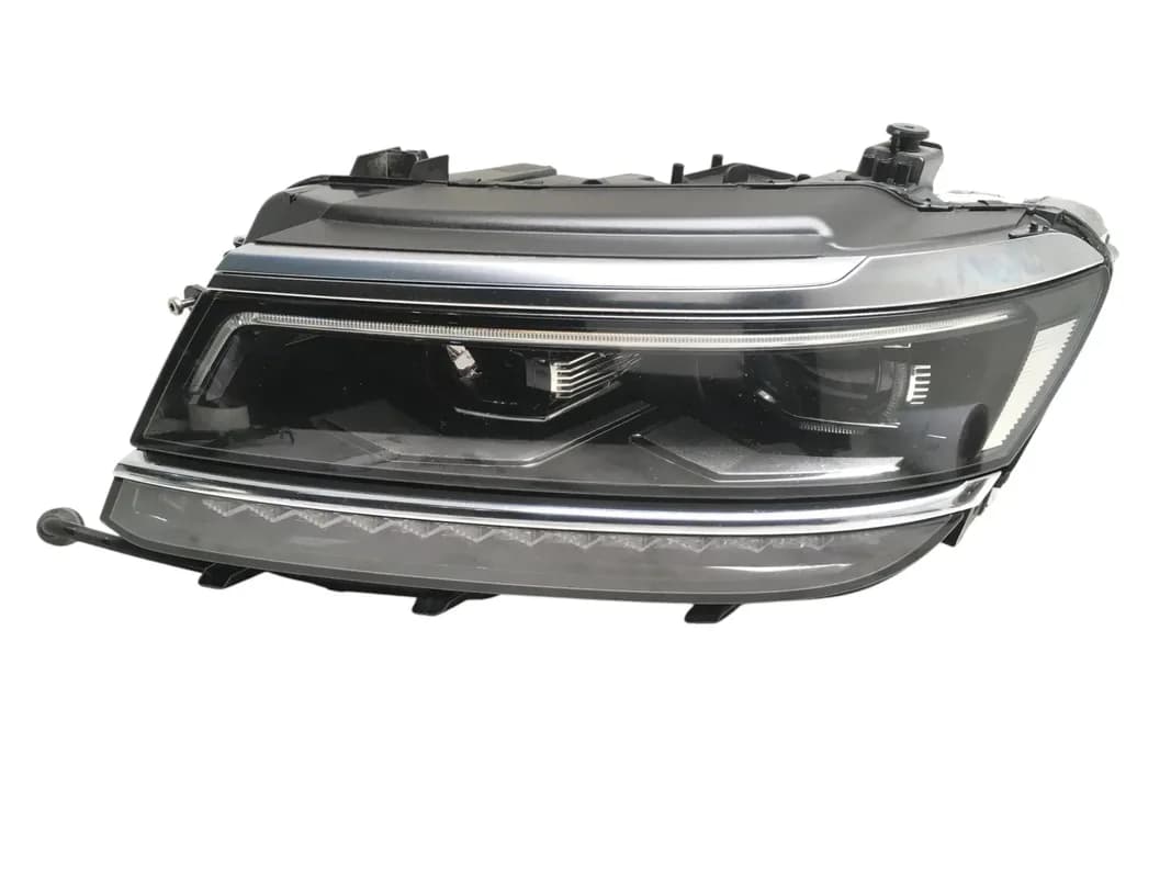 Faro izq VW Tiguan II R-Line - Foto 1