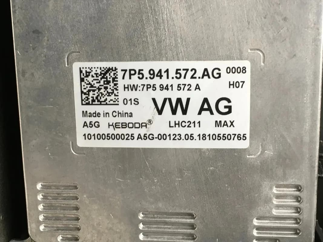 Faro izq VW Tiguan II R-Line - Foto 7