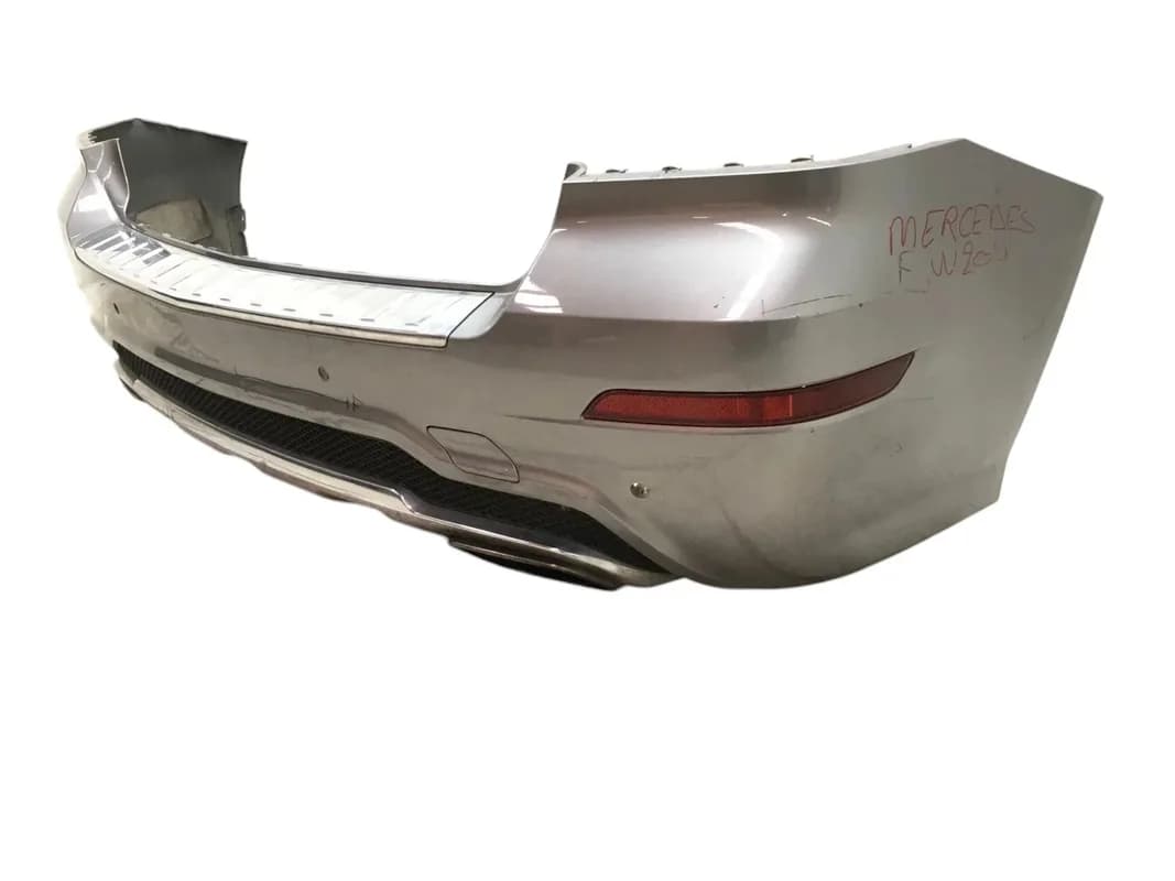 Paragolpes trasero Mercedes GLK X204 Update - Foto 3