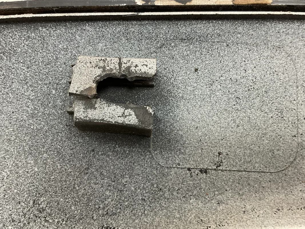 Aletin del izq Suzuki Vitara 88-98 - Foto 7