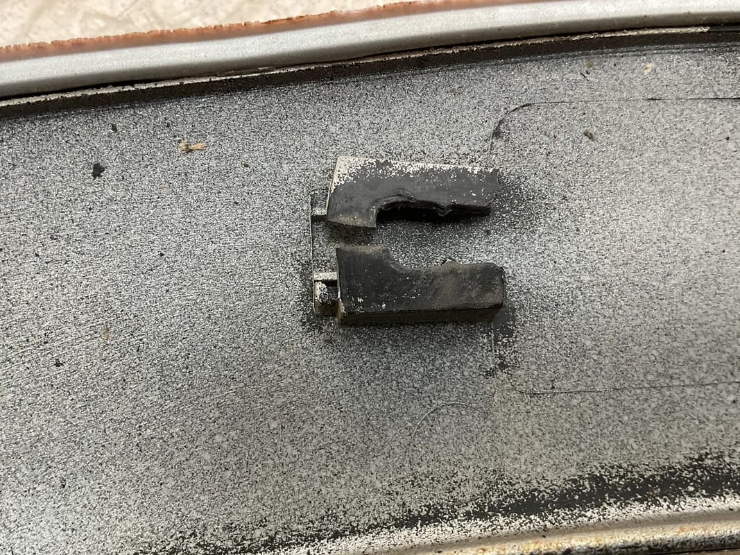 Aletin del izq Suzuki Vitara 88-98 - Foto 8