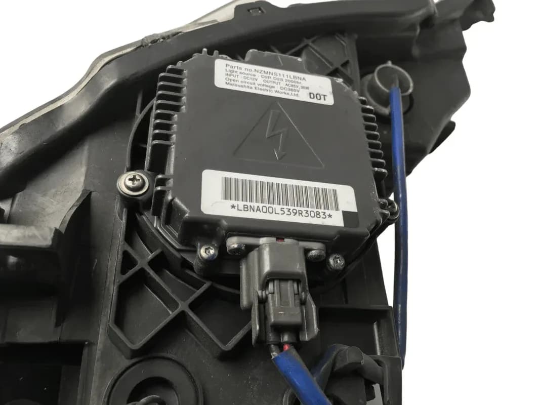 Faro derecho Xenon Nissan Murano I - Foto 4
