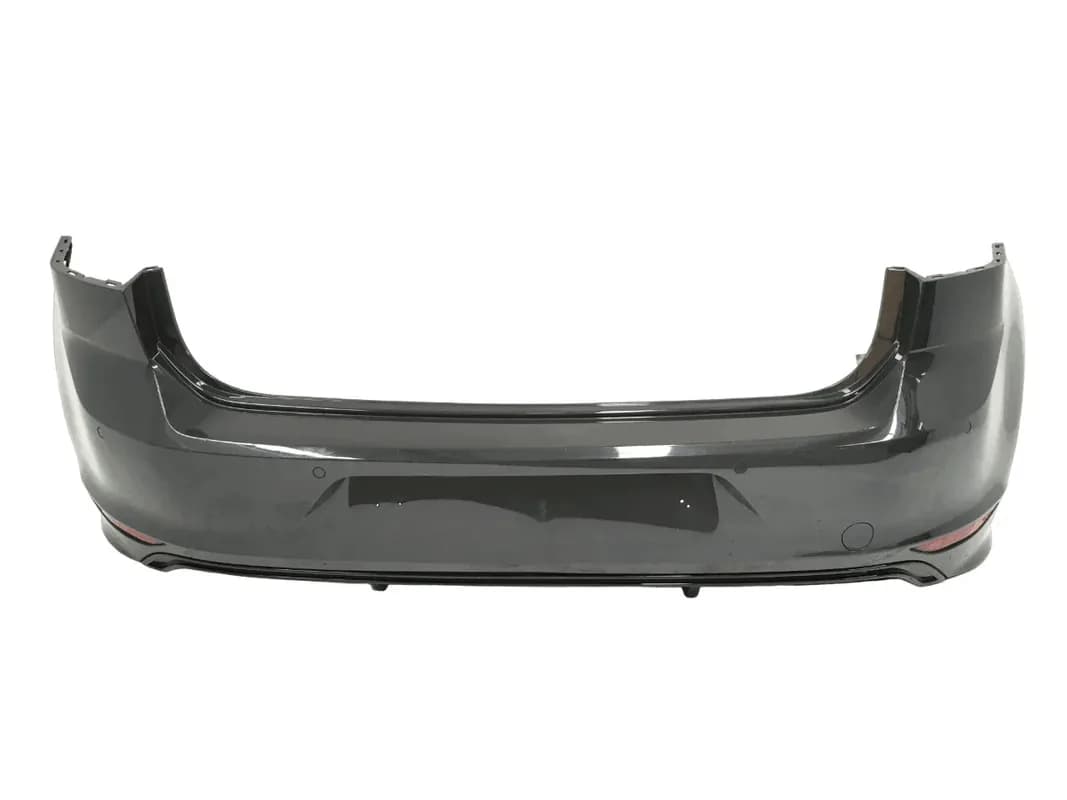Parachoques trasero VW Golf 7 RLine - Foto 4