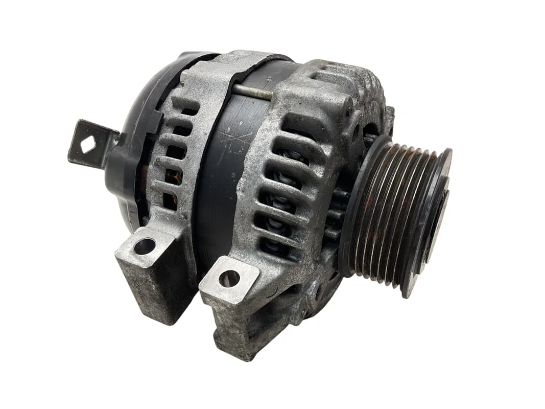 Alternador Honda 1042103911 - Foto 4