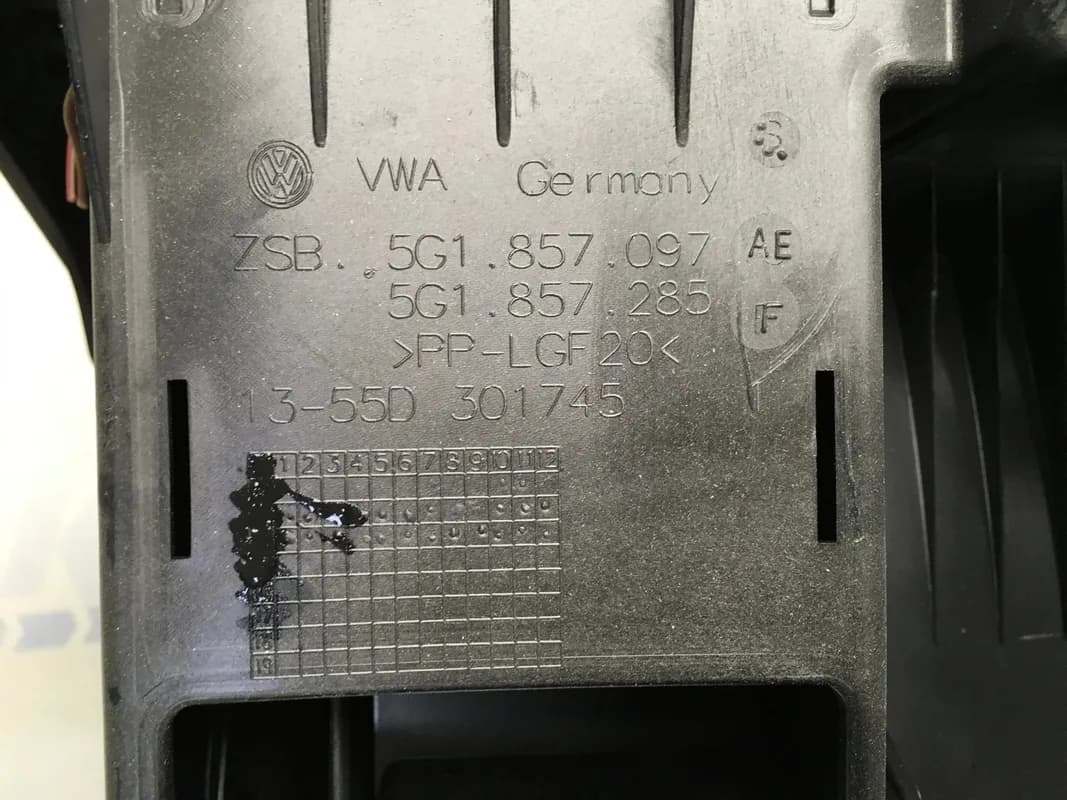 Guantera VW Golf VII - Foto 4