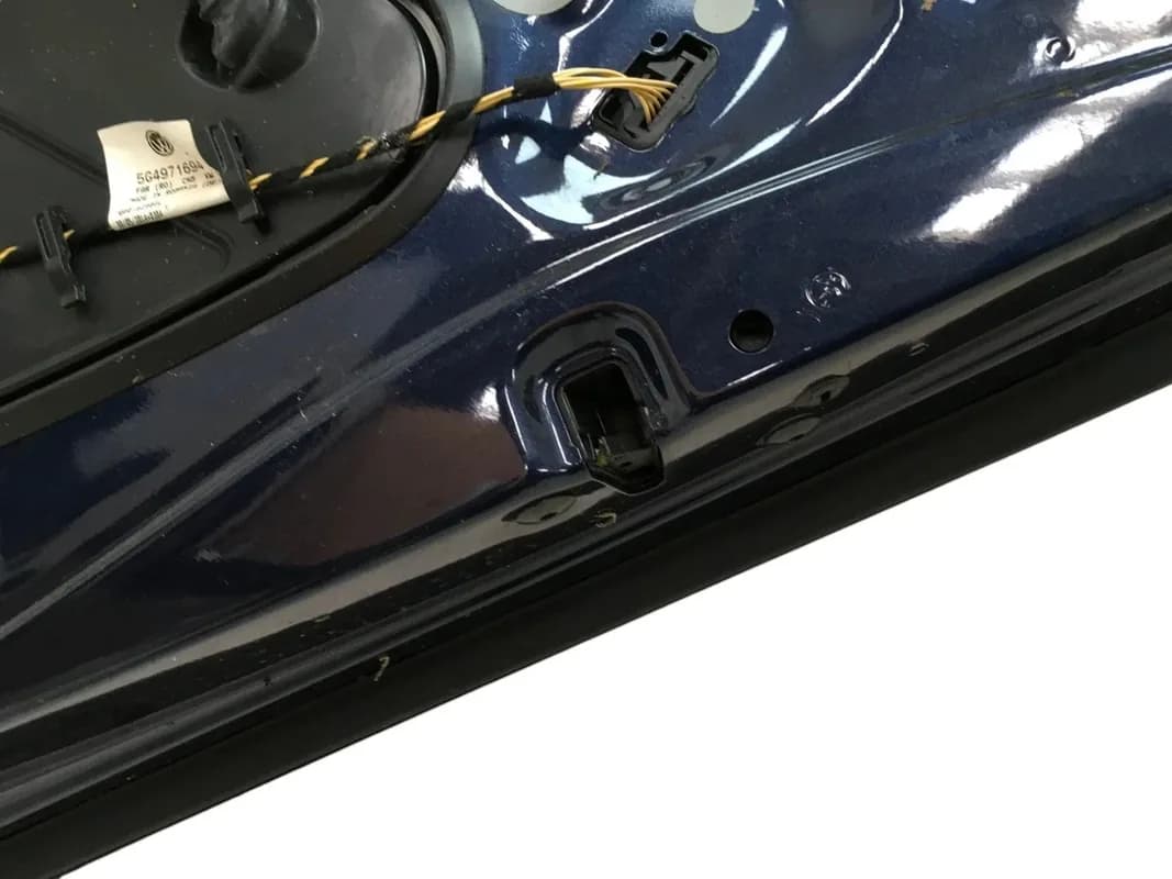 Puerta tra dcha VW Golf 7.5 - Foto 4