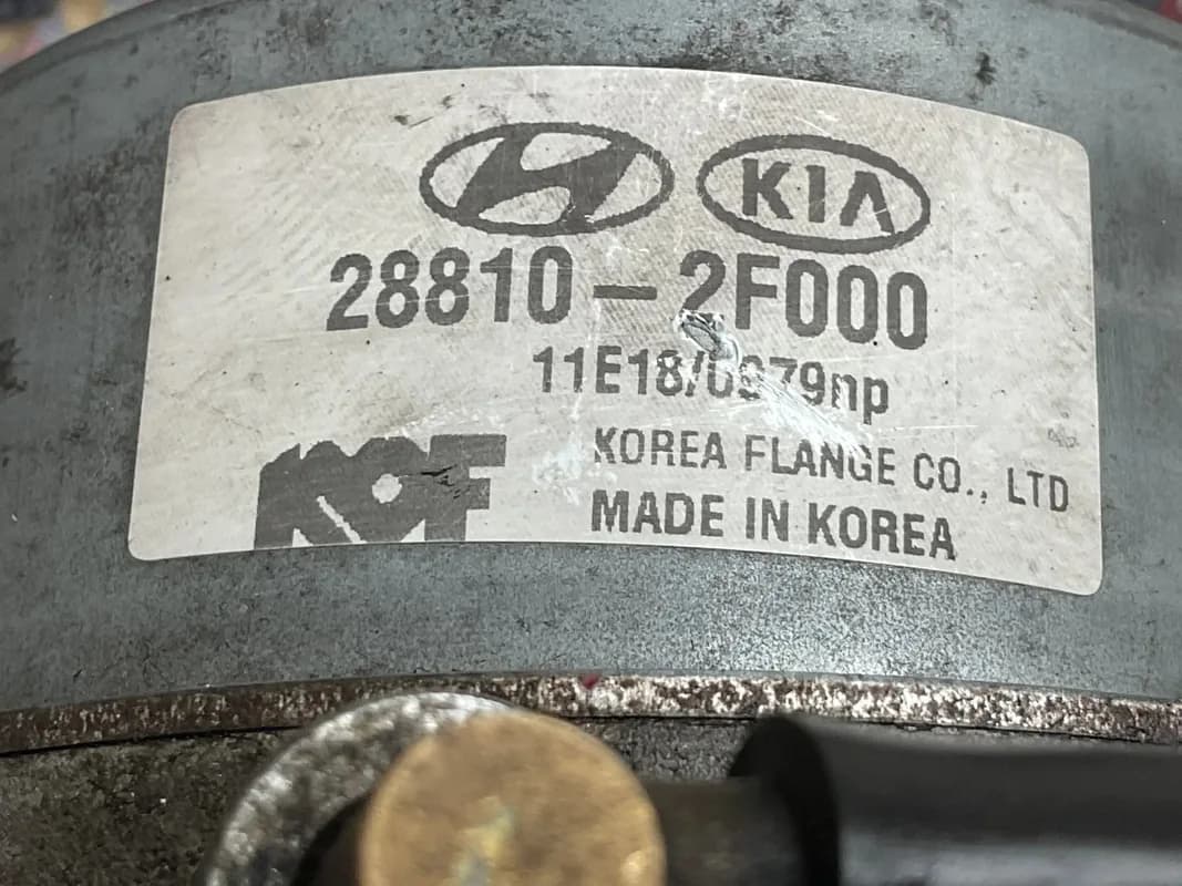 Depresor Freno Hyundai KIA 288102F000 - Foto 5