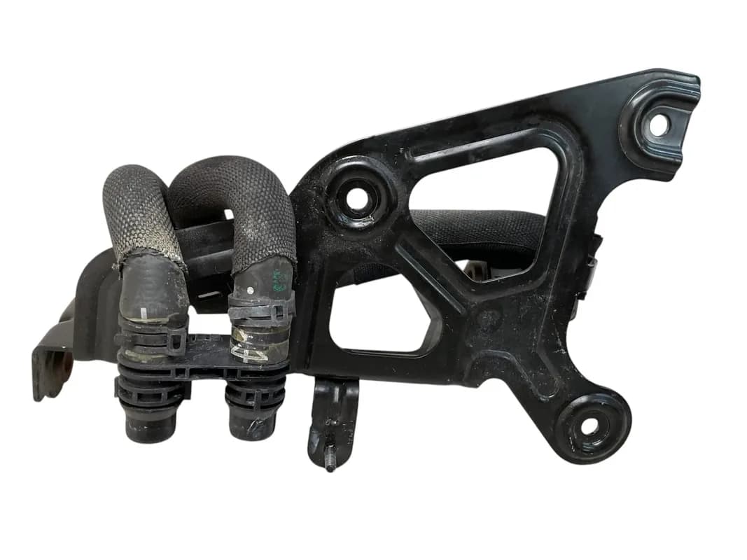 Soporte Aux izq Radiador VW Golf R-Audi S3 13-20 - Foto 3