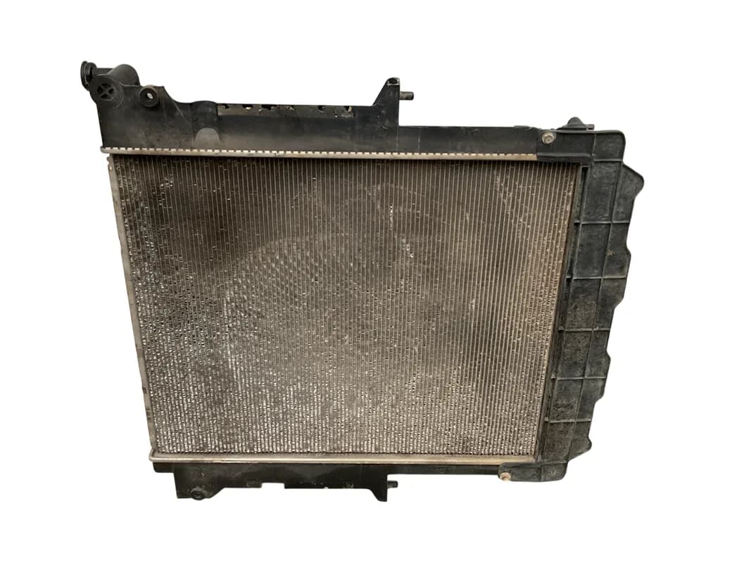 Radiador Mitsubishi L200 2005-2015 - Foto 1