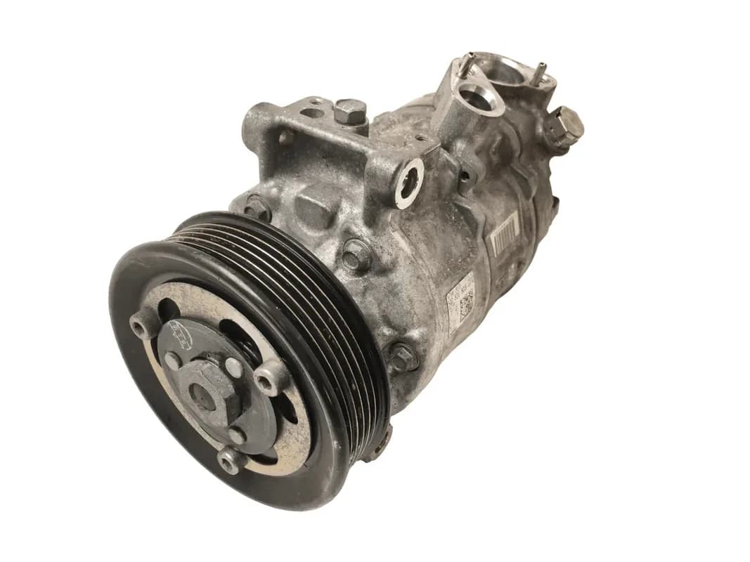 Compresor A/C VAG 5Q820803F - Foto 1
