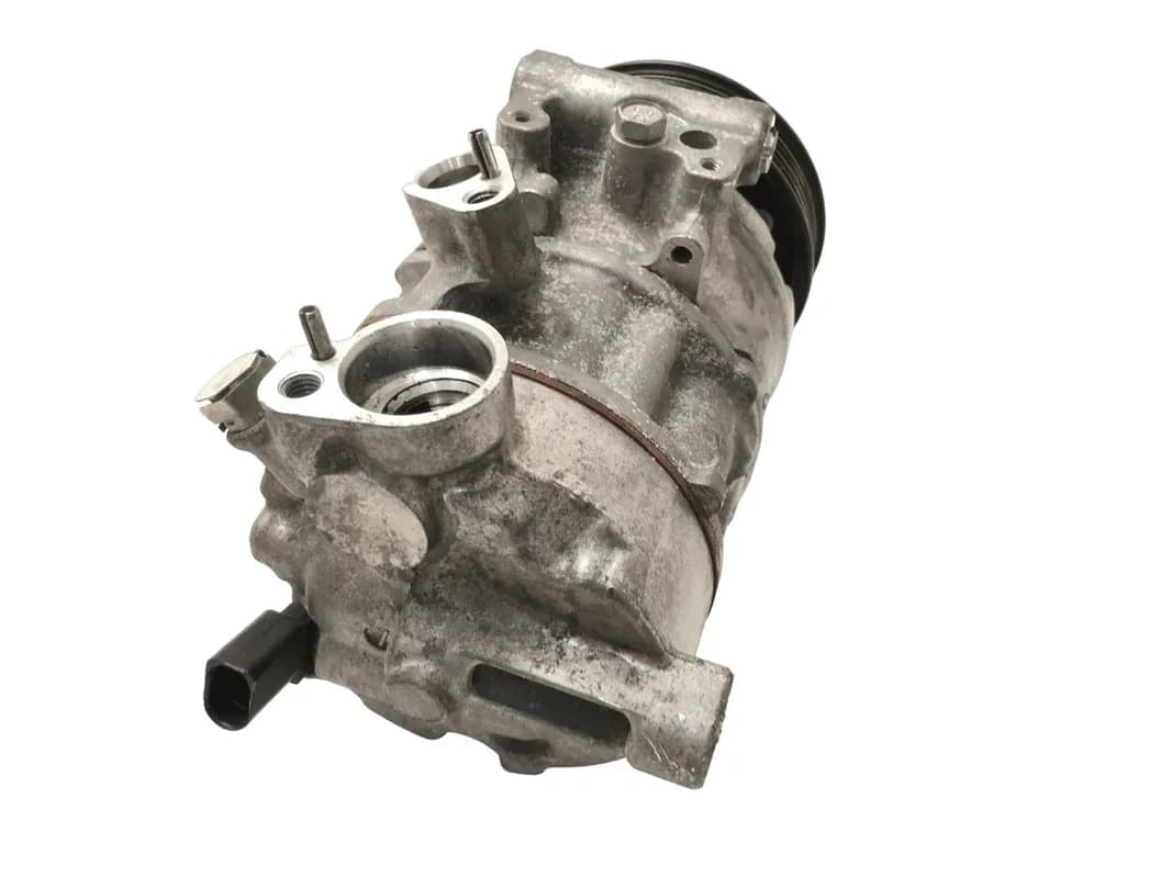 Compresor A/C VAG 5Q820803F - Foto 4