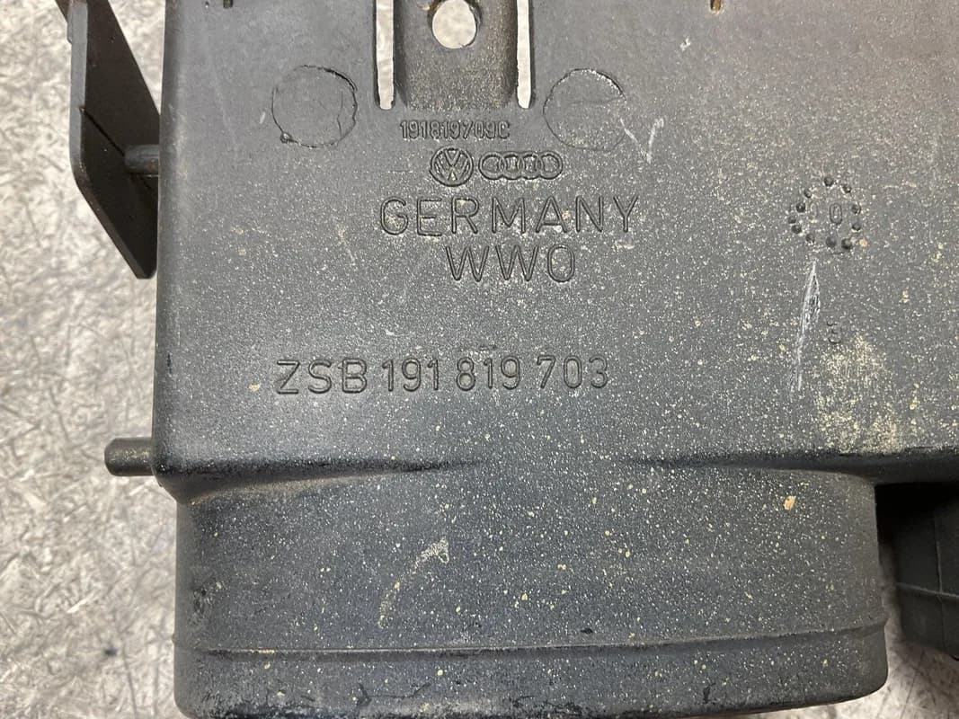 Moldura Rejilla Central Salpicadero VW T4 - Foto 5