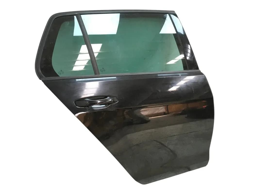 Puerta trasera dcha VW Golf VII - Foto 3