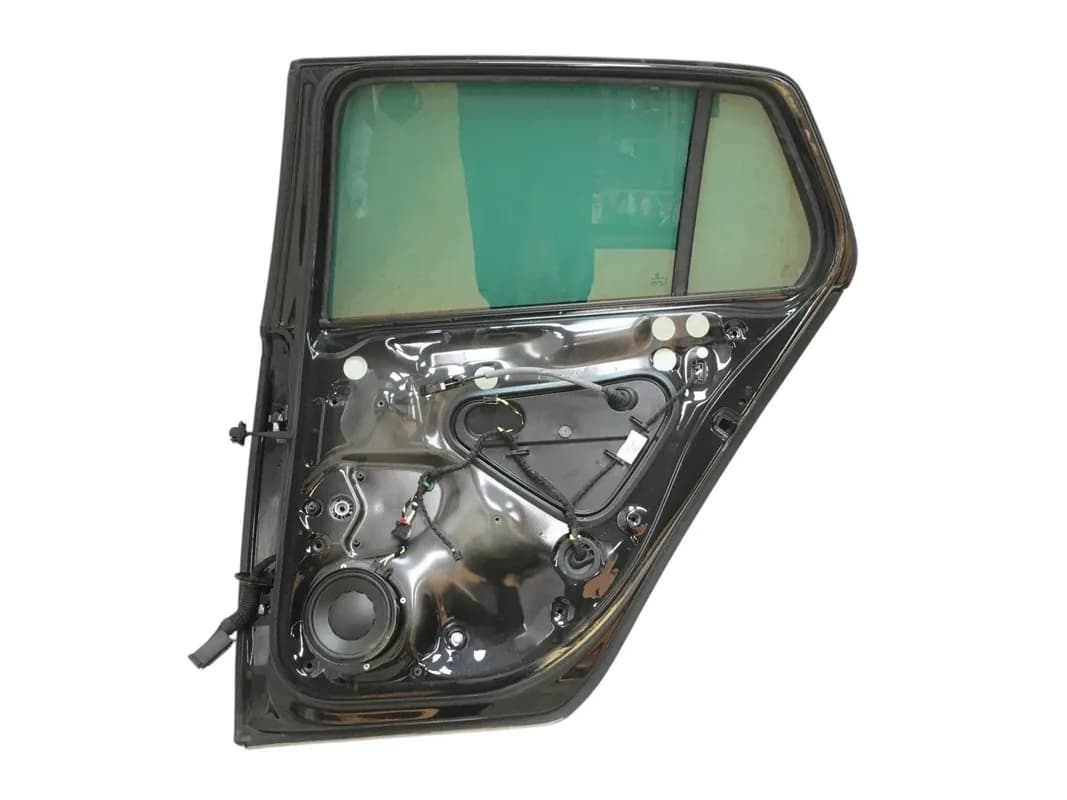 Puerta trasera dcha VW Golf VII - Foto 4