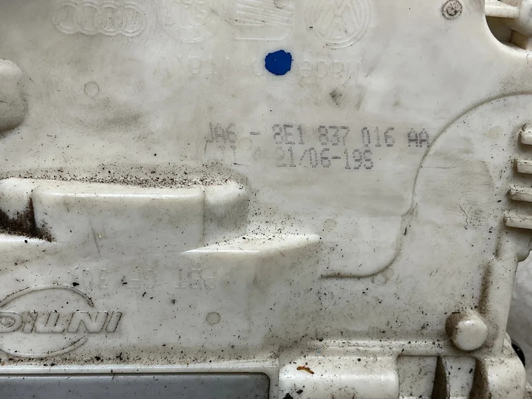 Cerradura del dcha Audi 8E1837016AA - Foto 5