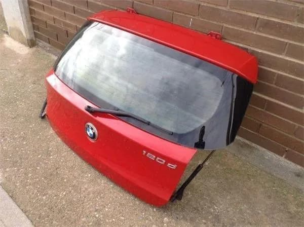 Porton trasero bmw serie 1 e87 - Foto 6