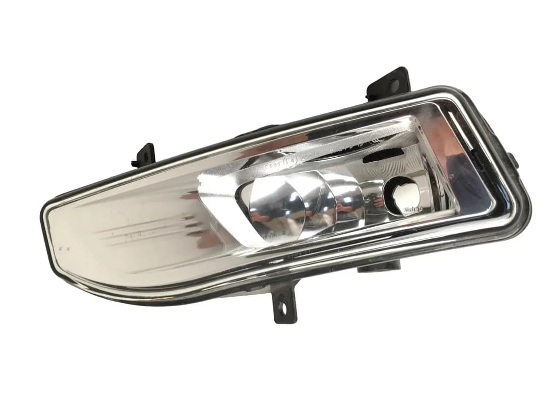 Antiniebla izquierdo Nissan Qashqai J11E Fase 2 - Foto 1